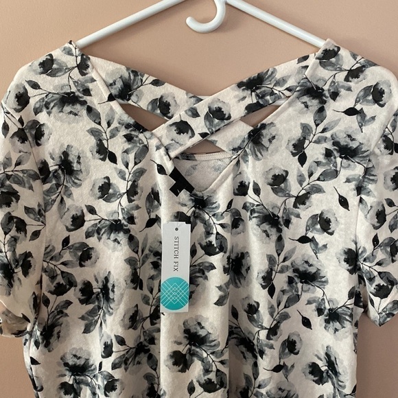 NWT Stitch fix Bobeau Skye triblend cross back knit tee - Picture 4 of 7